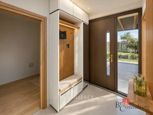 Prodej rodinného domu, Podolanka, Za Kovárnou, 150 m2