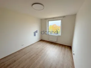 Pronájem bytu 1+kk, Praha, Kubánské náměstí, 19 m2