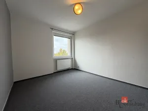 Pronájem bytu 2+1, Plzeň - Lobzy, Dlouhá, 53 m2
