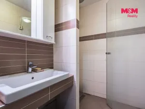 Prodej bytu 2+kk, Praha - Háje, Stříbrského, 42 m2