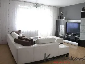 Prodej bytu 3+1, Zlín, Podlesí V, 86 m2