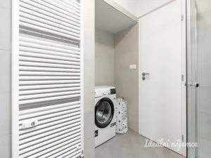 Prodej bytu 2+kk, Praha - Smíchov, Strakonická, 40 m2
