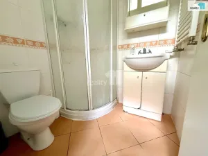Prodej bytu 1+1, Karlovy Vary, Krále Jiřího, 40 m2