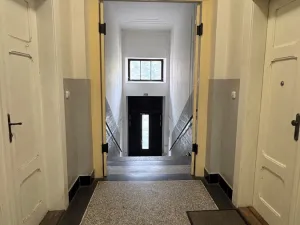Prodej bytu 1+kk, Praha, Ohradní, 21 m2