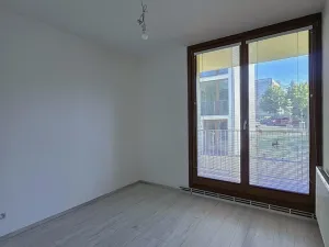 Pronájem bytu 3+kk, Týnec nad Sázavou - Brodce, Na Kněžině, 65 m2