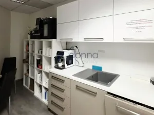 Pronájem kanceláře, Praha, Na strži, 110 m2