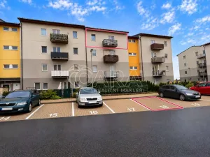 Prodej bytu 2+kk, Kladno - Kročehlavy, Generála Selnera, 42 m2