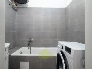 Prodej bytu 2+kk, Olomouc, Charkovská, 48 m2
