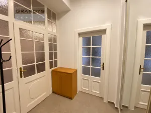 Pronájem bytu 2+kk, Praha, Ladova, 40 m2