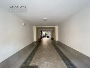 Pronájem bytu 2+kk, Praha, Ladova, 40 m2