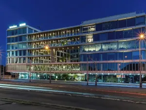 Pronájem kanceláře, Praha - Holešovice, Plynární, 648 m2