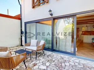 Prodej apartmánu, Lipí, 155 m2