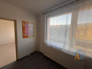 Pronájem bytu 4+1, Chomutov, Školní pěšina, 75 m2