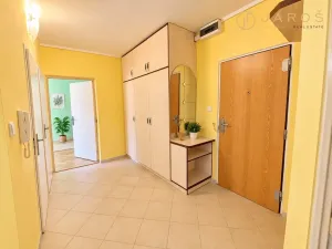 Prodej bytu 2+1, Kadaň, Na Podlesí, 52 m2