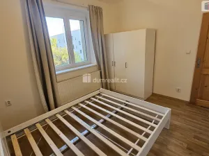 Pronájem bytu 2+kk, Praha - Libeň, Na stráži, 37 m2