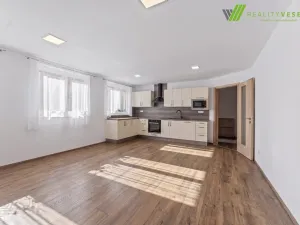 Prodej rodinného domu, Ždánice, Servítky, 180 m2