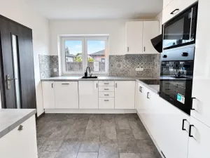 Prodej rodinného domu, Mukařov, K Památníku, 107 m2