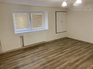 Pronájem bytu 1+1, Ivanovice na Hané, Husova, 35 m2