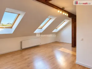 Pronájem bytu 1+kk, Praha - Smíchov, Lidická, 34 m2