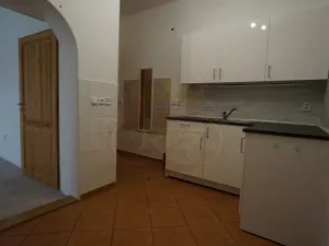 Pronájem bytu 2+1, Jaroměř, Labská, 76 m2