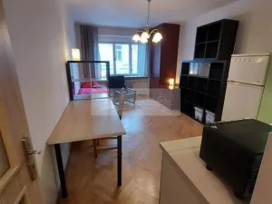 Pronájem bytu 1+kk, Praha, Kamenická, 25 m2