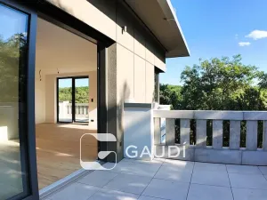 Prodej bytu 4+kk, Praha, Mezitraťová, 105 m2