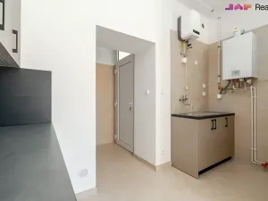 Pronájem komerční nemovitosti, Rosice, Palackého nám., 100 m2