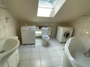 Pronájem kanceláře, Kynšperk nad Ohří, 600 m2