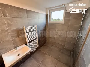 Pronájem bytu 2+kk, Holice, Pod Parkem, 46 m2