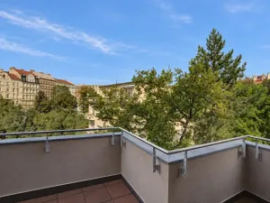 Prodej bytu 2+kk, Praha - Vinohrady, U Zvonařky, 60 m2