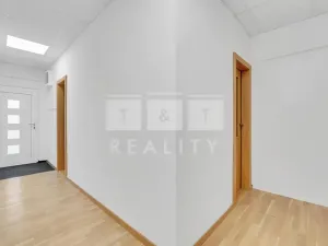 Pronájem bytu 2+1, Hradec Králové, Rovná, 57 m2