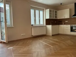 Pronájem bytu 3+kk, Luhačovice, 75 m2