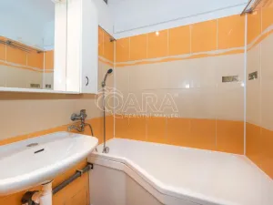 Pronájem bytu 2+1, Trutnov - Střední Předměstí, Procházkova, 52 m2
