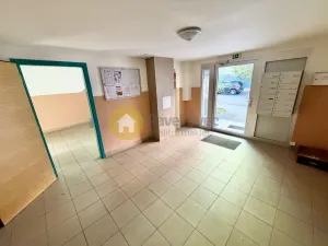 Pronájem bytu 2+kk, Strakonice - Strakonice I, Mládežnická, 41 m2