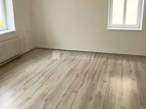 Pronájem bytu 2+1, Děčín - Děčín I-Děčín, Křížová, 75 m2