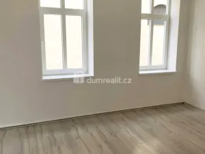 Pronájem bytu 2+1, Děčín - Děčín I-Děčín, Křížová, 75 m2