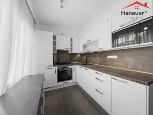 Prodej bytu 3+1, Děčín - Děčín XXXII-Boletice nad Labem, Přímá, 63 m2