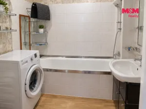 Prodej bytu 3+1, Praha - Černý Most, Bouřilova, 85 m2