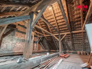 Prodej rodinného domu, Smečno, nám. T. G. Masaryka, 116 m2