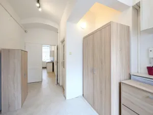 Pronájem bytu 2+kk, Praha - Žižkov, Milíčova, 50 m2