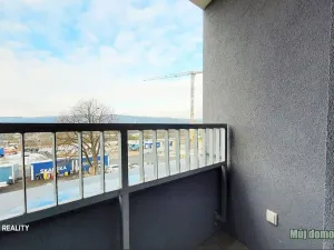 Pronájem bytu 1+kk, Praha - Modřany, Komořanská, 36 m2