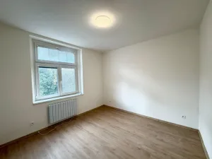 Prodej bytu 2+kk, Praha - Vysočany, Na břehu, 57 m2