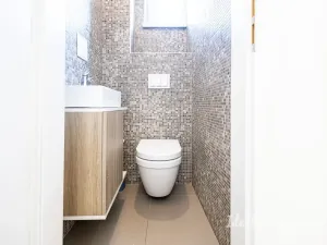 Pronájem bytu 2+kk, Praha - Libeň, Zenklova, 49 m2
