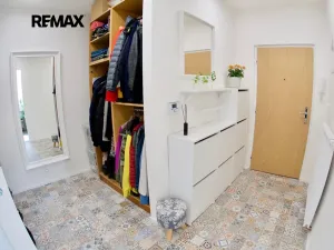 Pronájem bytu 2+kk, Praha - Strašnice, Kralická, 63 m2