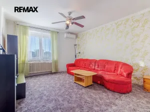 Prodej vícegeneračního domu, Velvary, 212 m2