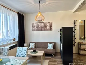 Pronájem bytu 3+kk, Pohořelice, Dlouhá, 59 m2
