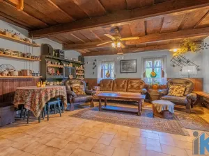 Prodej rodinného domu, Suchdol - Labutice, 160 m2