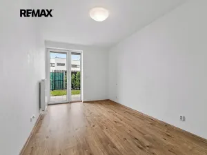 Pronájem bytu 2+kk, Plzeň, K Lutové, 55 m2
