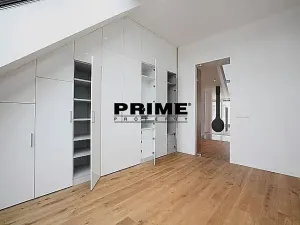 Pronájem bytu 4+kk, Praha - Vinohrady, Laubova, 200 m2