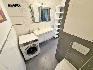Pronájem bytu 2+1, Chrudim, Palackého třída, 63 m2